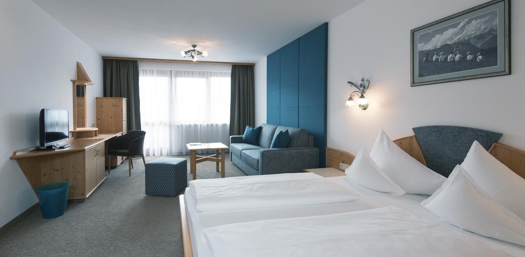 Landgasthof Bogner By Myquartier Absam Esterno foto