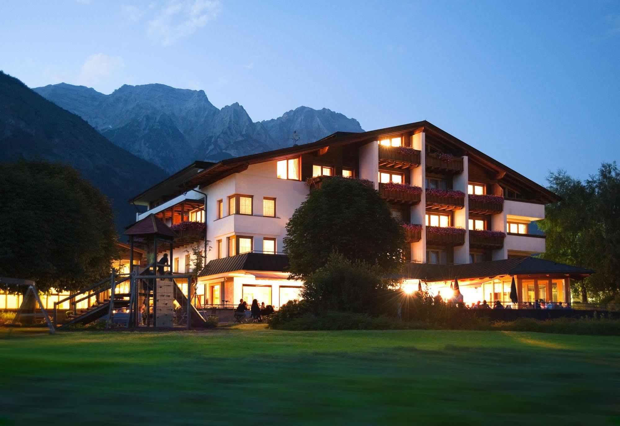 Landgasthof Bogner By Myquartier Absam Esterno foto
